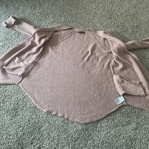 American Eagles Woman’s Small Cardigan